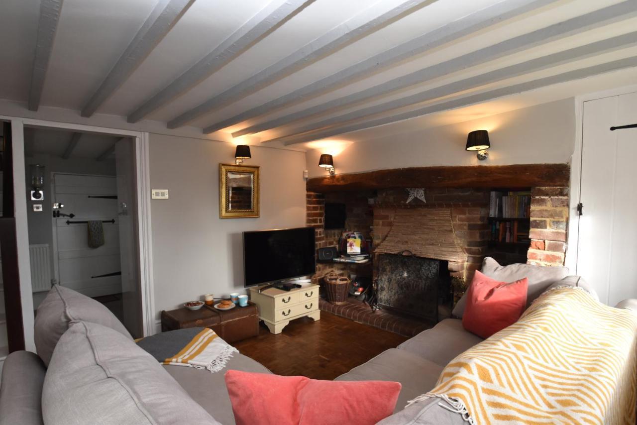 Rose Mullion Cottage Pett 외부 사진