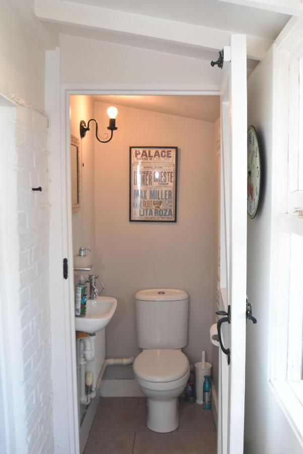 Rose Mullion Cottage Pett 외부 사진