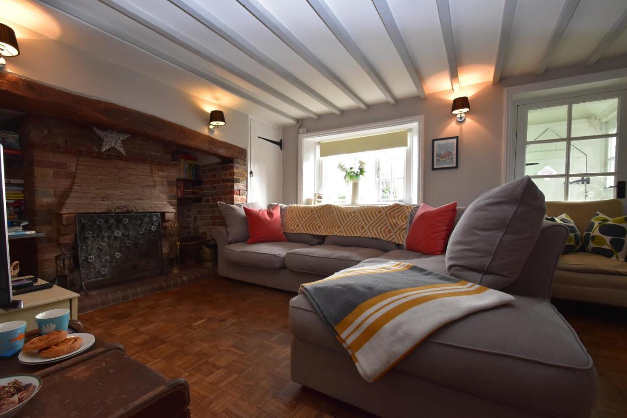 Rose Mullion Cottage Pett 외부 사진